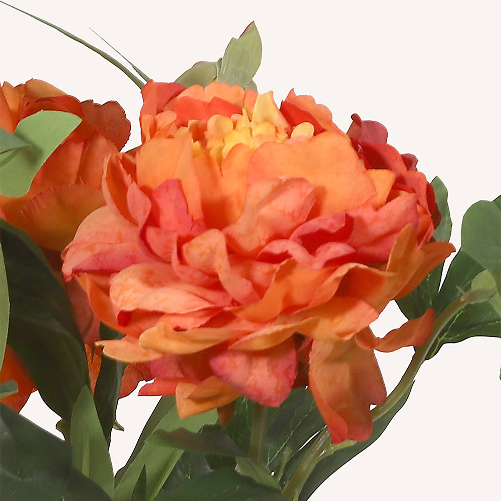 En elegant Pion orange Lactiflora, Konstgjord pion 63 cm hög med naturligt utseende och känsla. Detaljerad utformning med realistiskt bladverk. 1